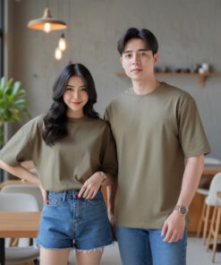 เสื้อโอเวอร์ไซส์สีเขียวขี้ม้า