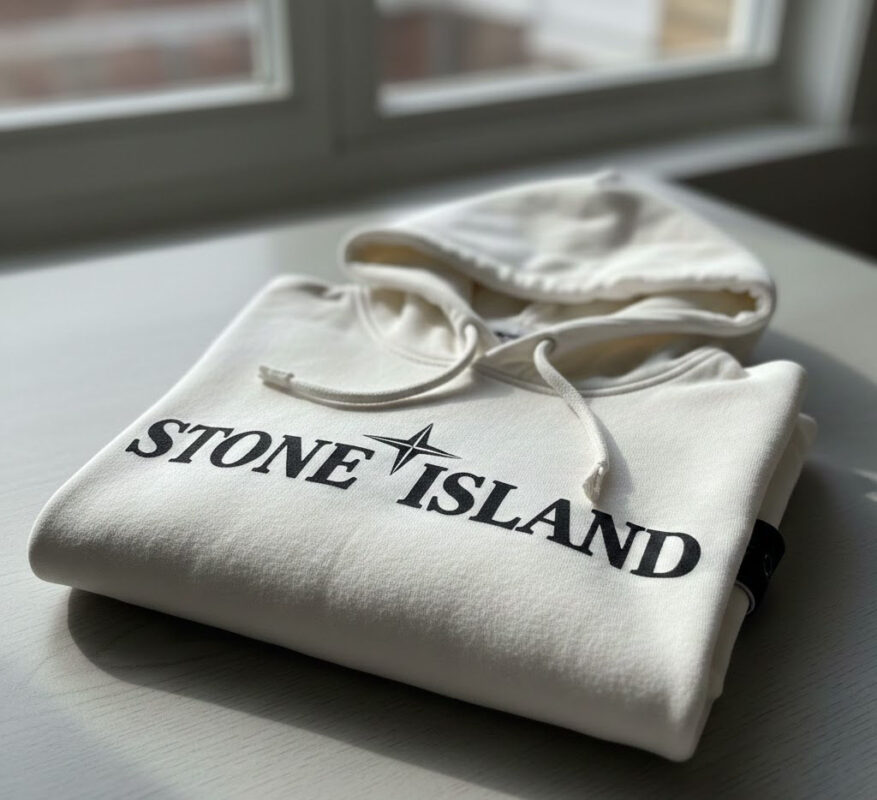 Stone Island เสื้อฮู้ดแพง ๆ